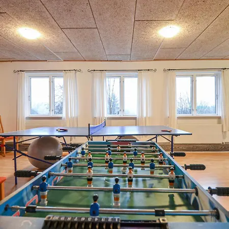 Two-bedroom In Lejlighed *