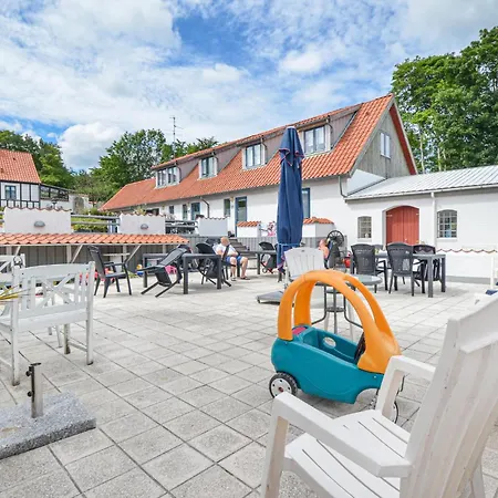 Two-bedroom In Lägenhet